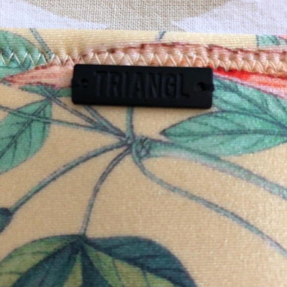 Triangl Floral Bottom - Picture 3 of 4